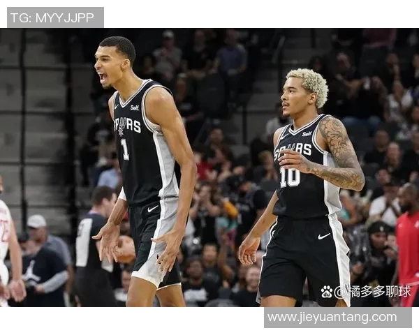 马刺与森林狼精彩对决视频回顾赛场瞬间尽在眼前